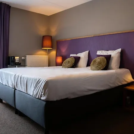 Linge Hotel Elst Elst  Buitenkant foto